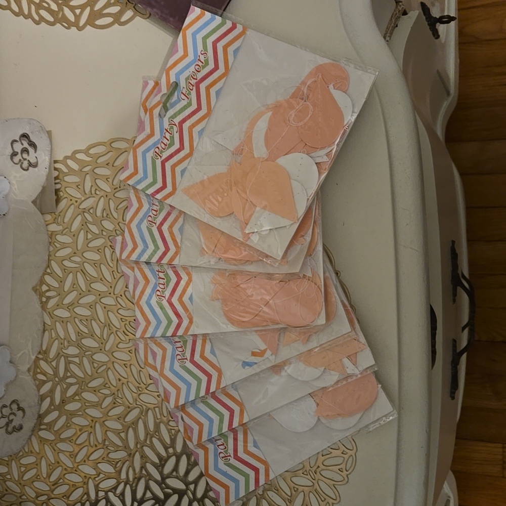 Wedding items - Picture 5 of 9